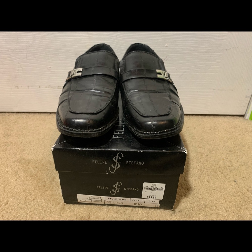 Kid’s Black Dress Shoes.